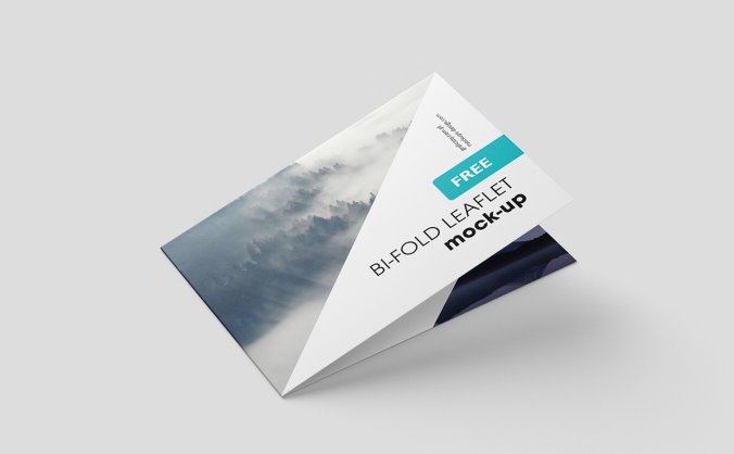 一套4幅高清长方形画册样机效果图PSD