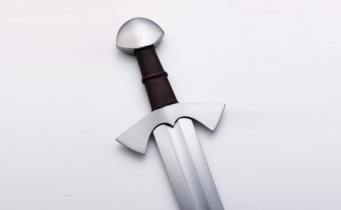 锋利的宝剑局部高清特写免抠PNG